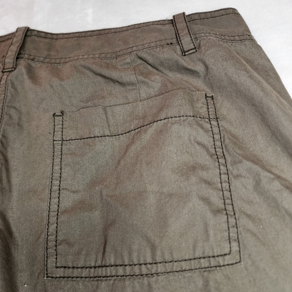 Loft Lightweight Relaxed Fit Cropped With Cuff Pants Size 12 - Picture 6 of 7